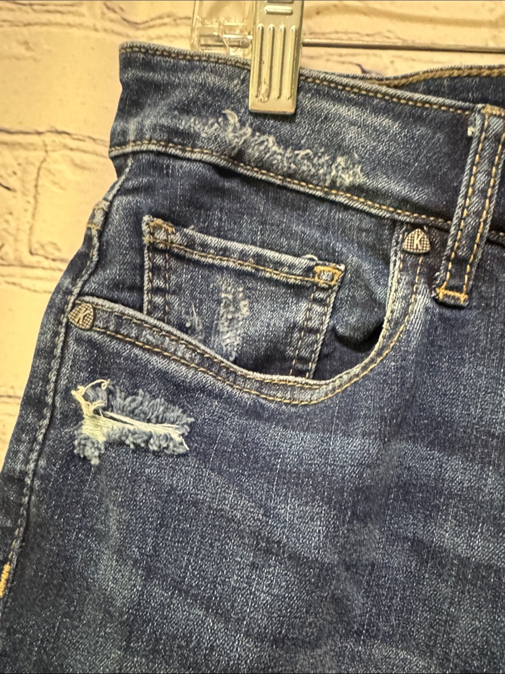 Kut from the Kloth KelseyHigh Rise Ankle Flare with Frayed Hem Jeans - Picture 9 of 15